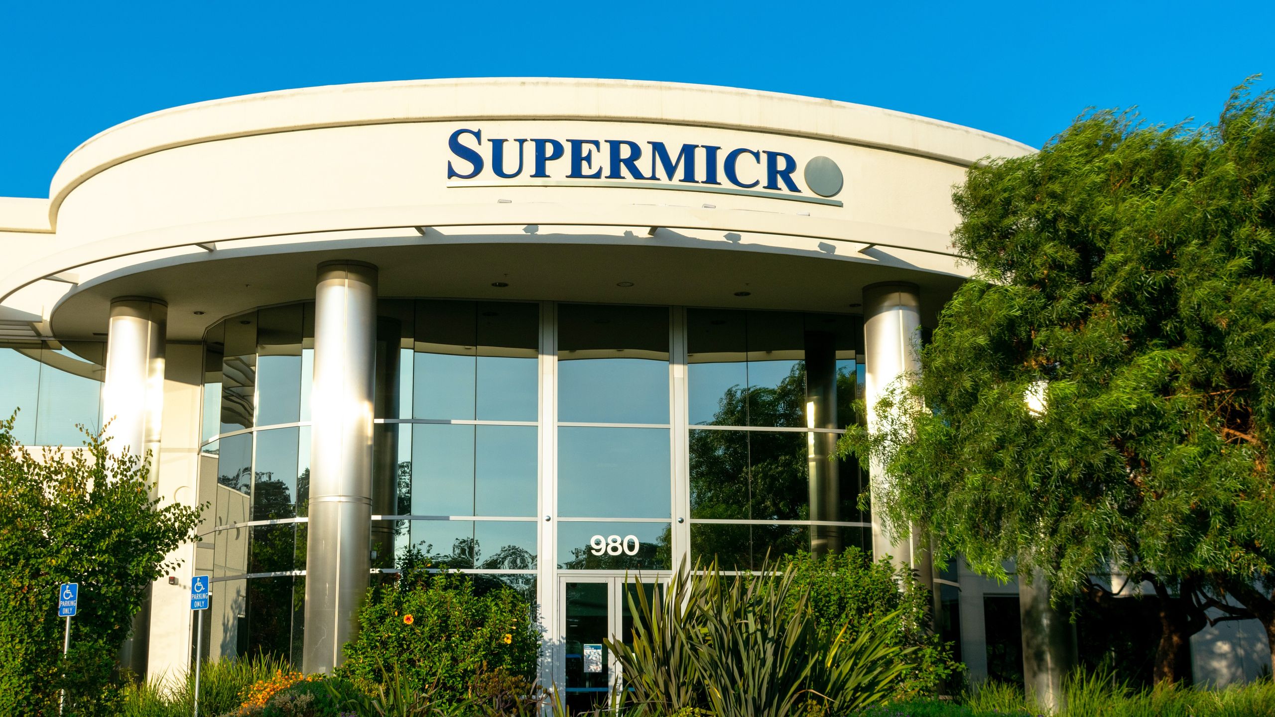 Supermicro Co-Founder Pleads Not Guilty in Nvidia Smuggling Case