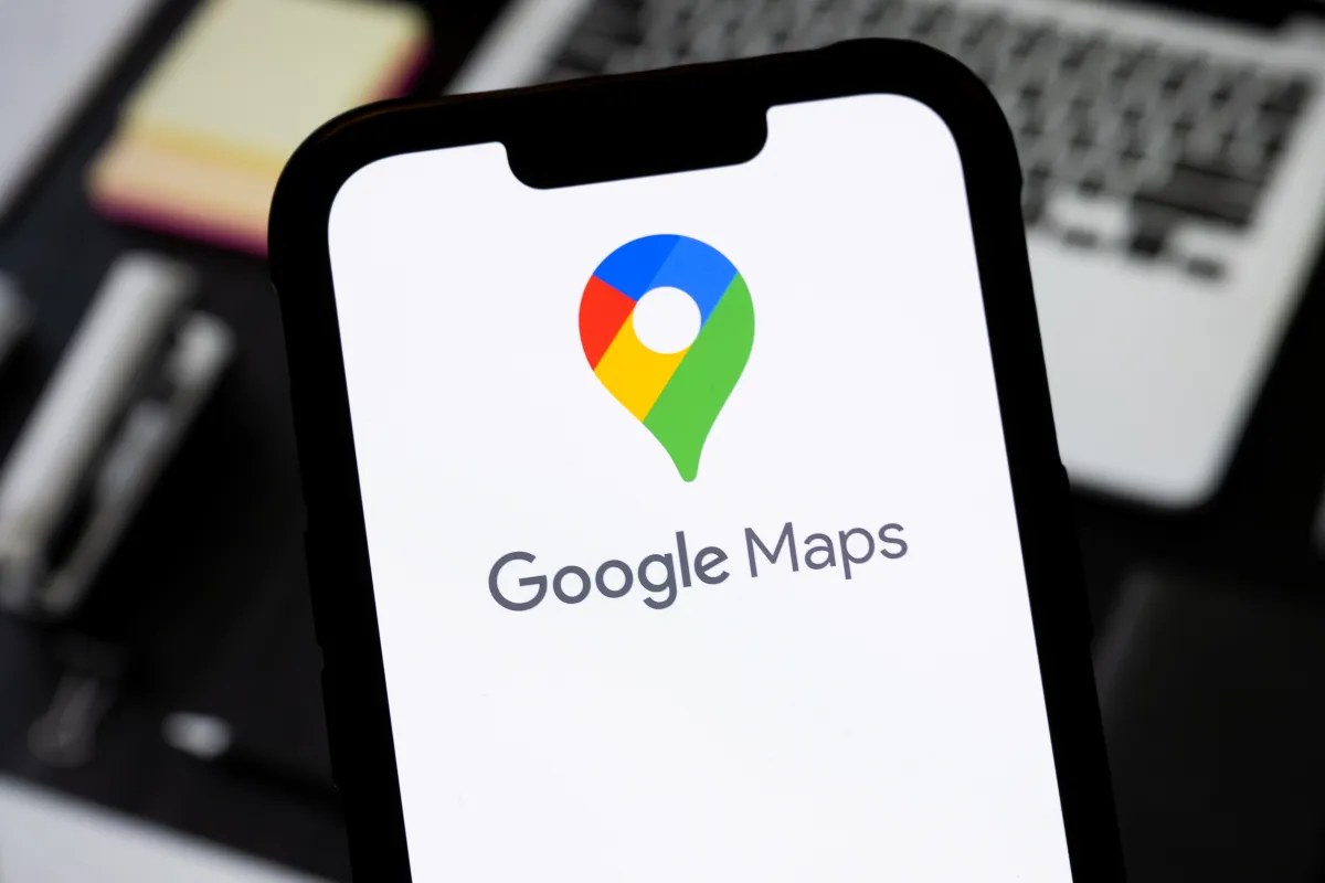 Google Maps AI Writes Captions for Photos